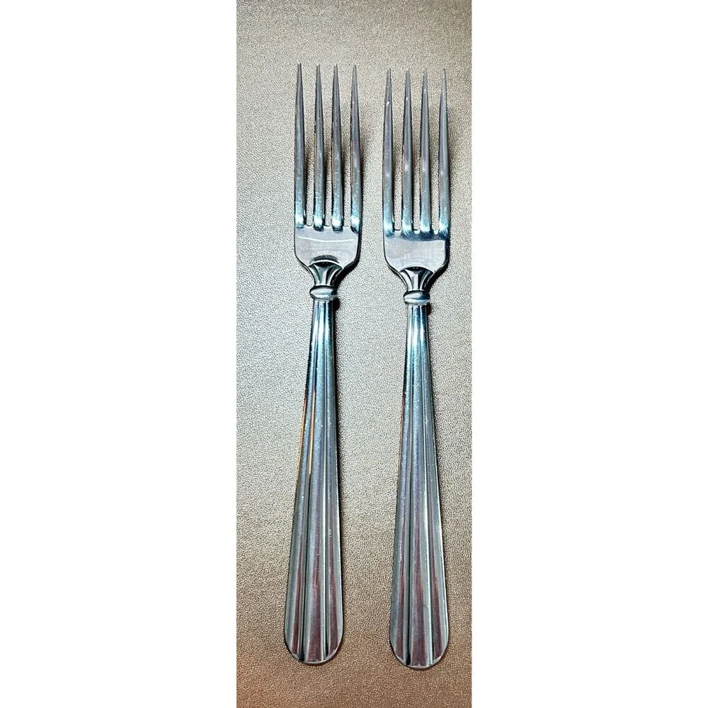 Oneida Unity Stainless Set of 2 Dinner Forks 7 3/4